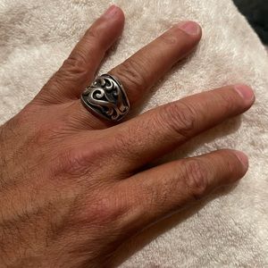 Starling silver ring